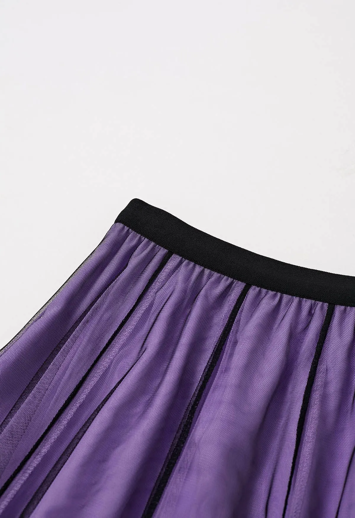 Jupe longue en tulle à empiècements de couleurs mélangées en violet