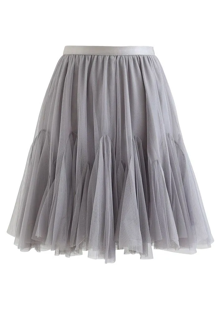 Mini-jupe en tulle à ourlet volanté en gris