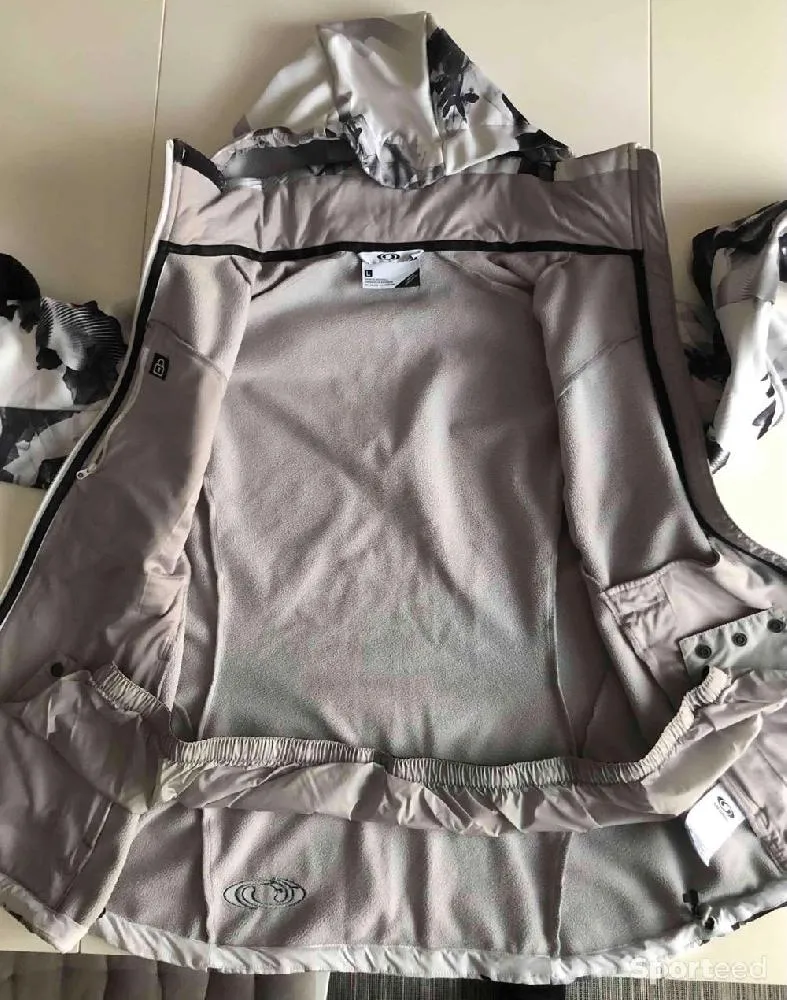 Veste de ski 3 en 1 d'occasion Ajouté le : 02/12/2023