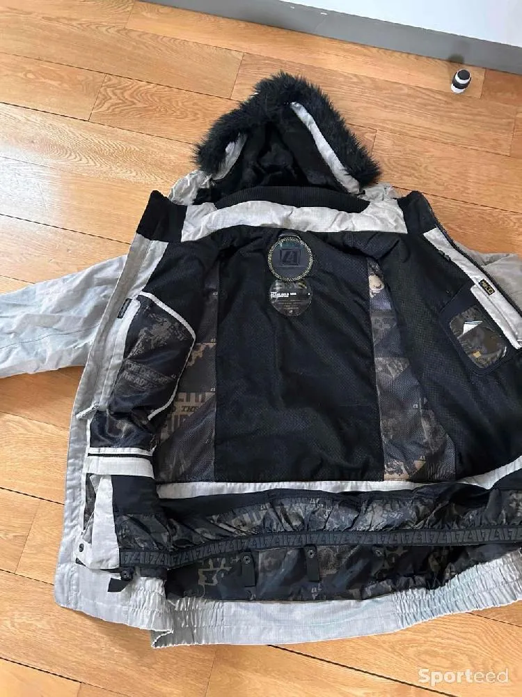 Veste Nitro L1 d'occasion Ajouté le : 16/01/2024